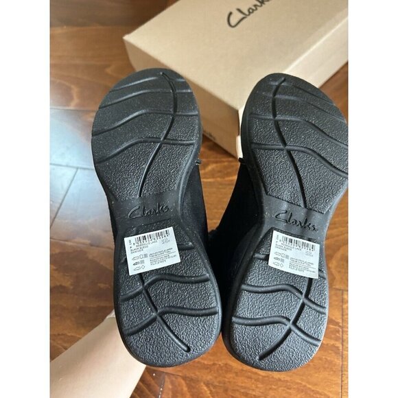 Clarks Women's 5.5 M Roseville Lace Black Lace Up Ankle Boots Suede NEW - Picture 6 of 8